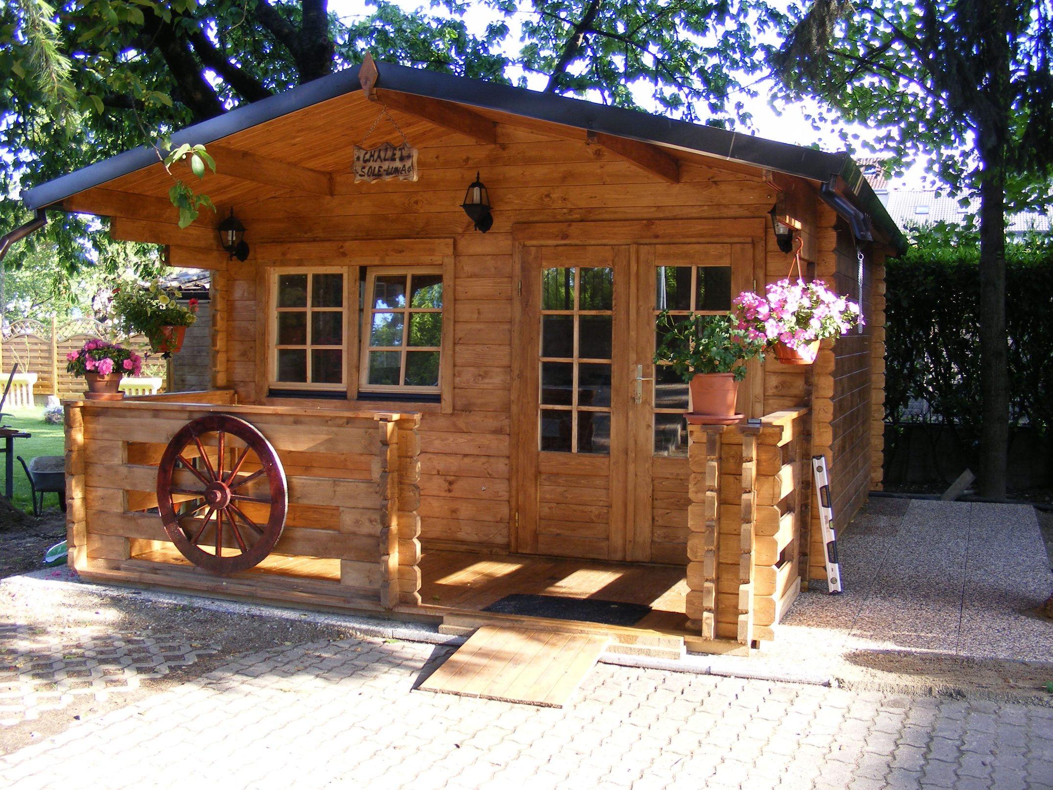 Pareti di legno per giardino: grigliati in legno su misura a ...