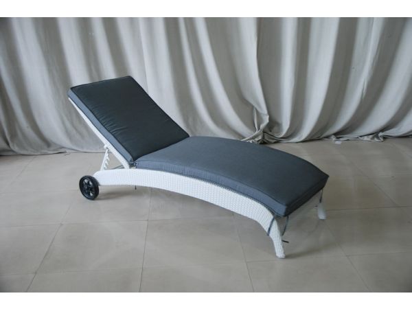 lettino mare rattan sintetico